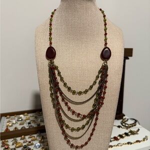 AVON | Green and Red Beaded Necklace